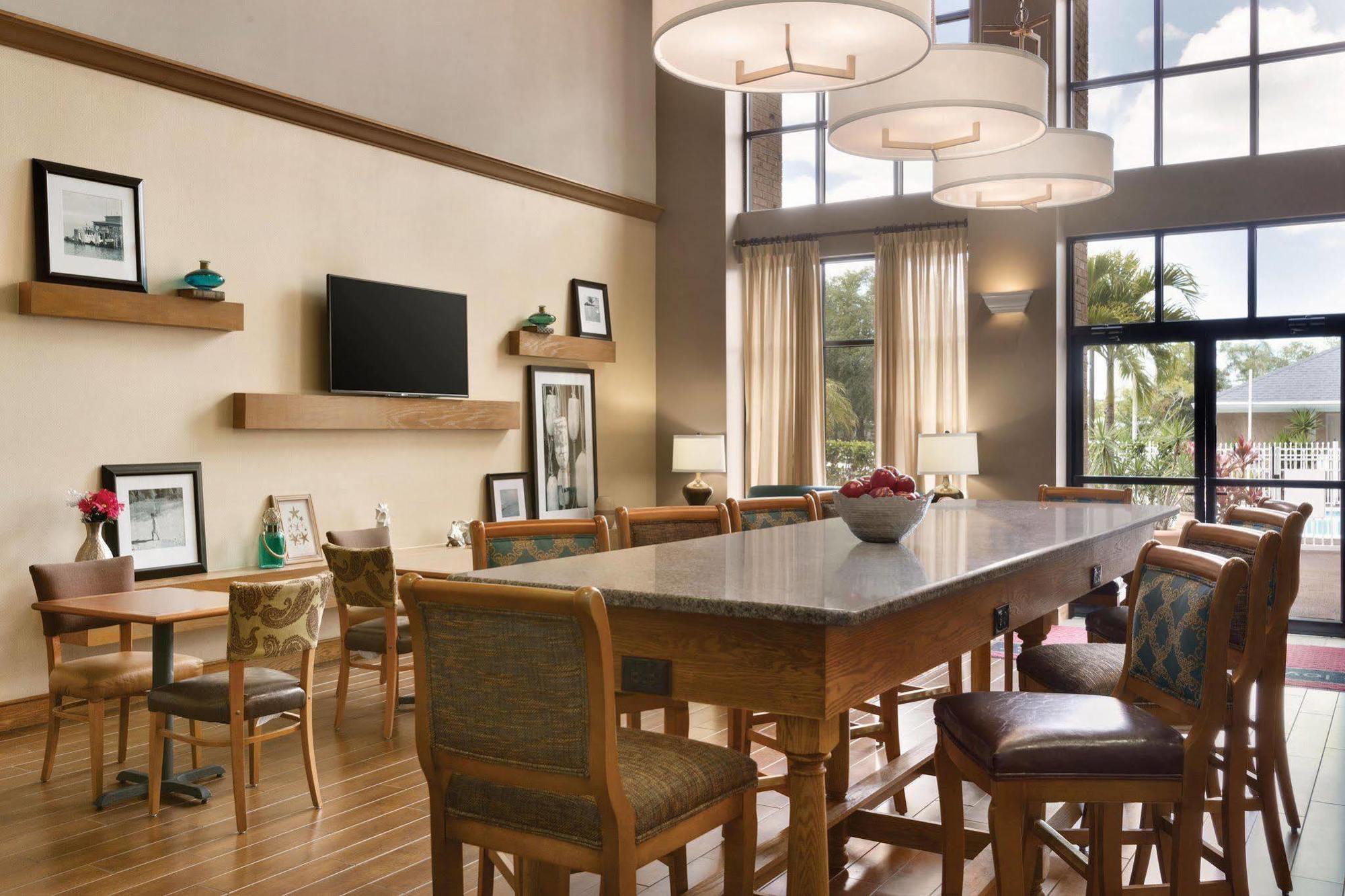 Hampton Inn & Suites Tarpon Springs Extérieur photo
